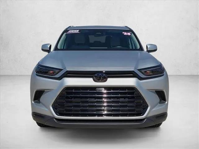 2025 Toyota Grand Highlander Hybrid XLE