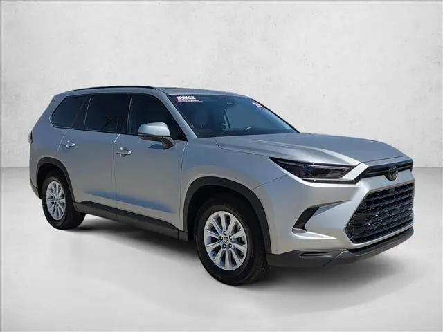 2025 Toyota Grand Highlander Hybrid XLE