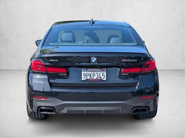 2022 BMW M5 i xDrive