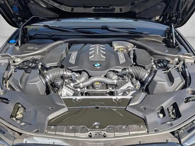 2022 BMW M5 i xDrive