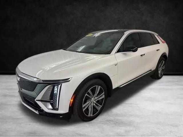 2024 Cadillac iQ Luxury w/1SC