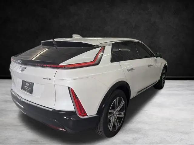 2024 Cadillac iQ Luxury w/1SC