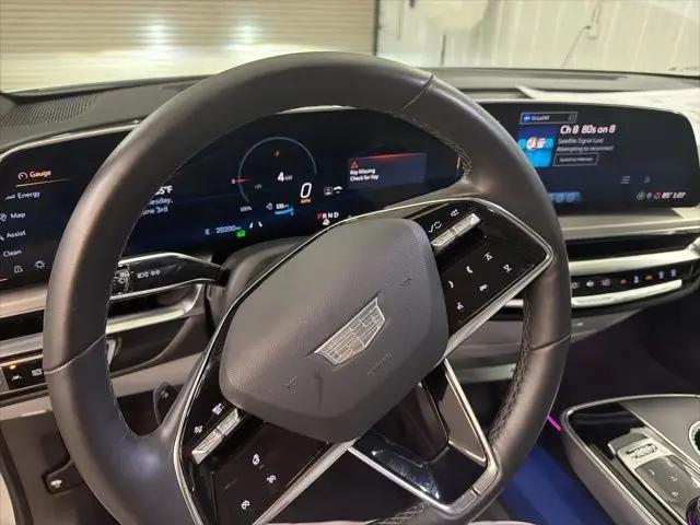 2024 Cadillac iQ Luxury w/1SC