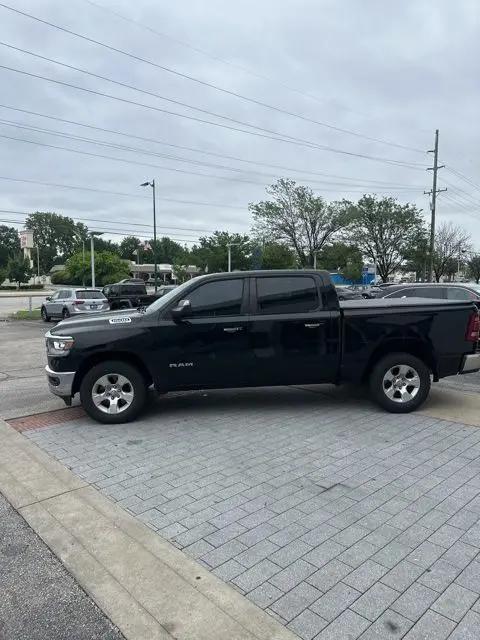 2019 Ram 1500 Big Horn/Lone Star Crew Cab 4x4 5'7" Box