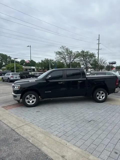 2019 Ram 1500 Big Horn/Lone Star Crew Cab 4x4 5'7" Box