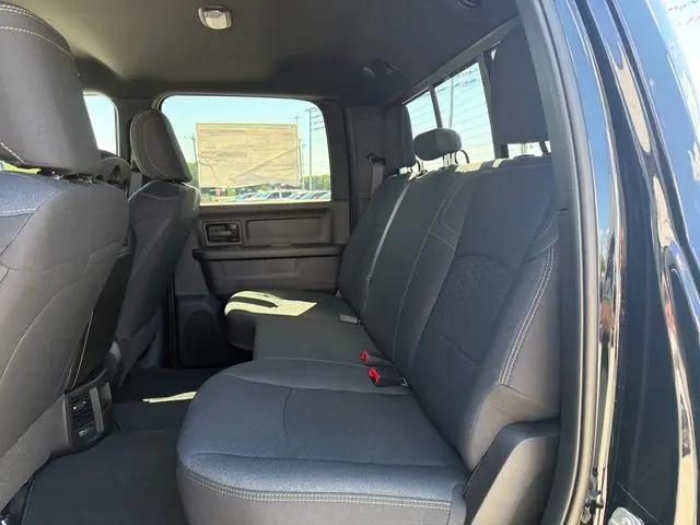2026 Ram 2500 Black Express Crew Cab 4x4 64 Box