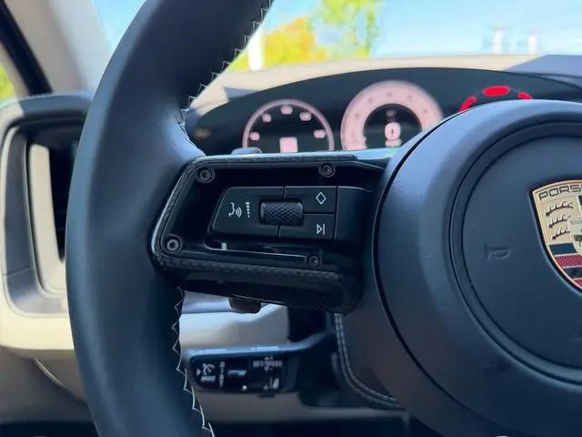 2026 Porsche Cayenne GTS