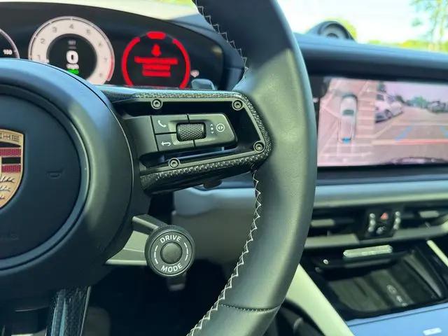 2026 Porsche Cayenne GTS