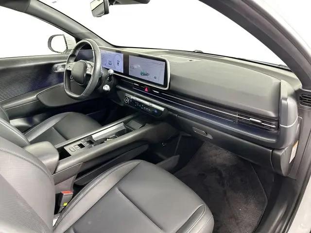 2024 Hyundai IONIQ 6 SEL
