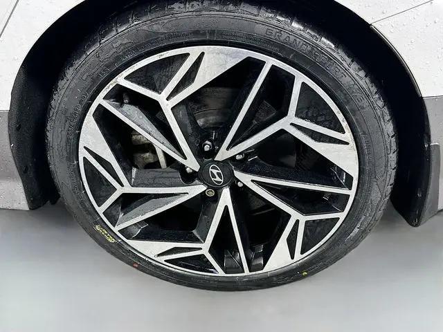 2024 Hyundai IONIQ 6 SEL