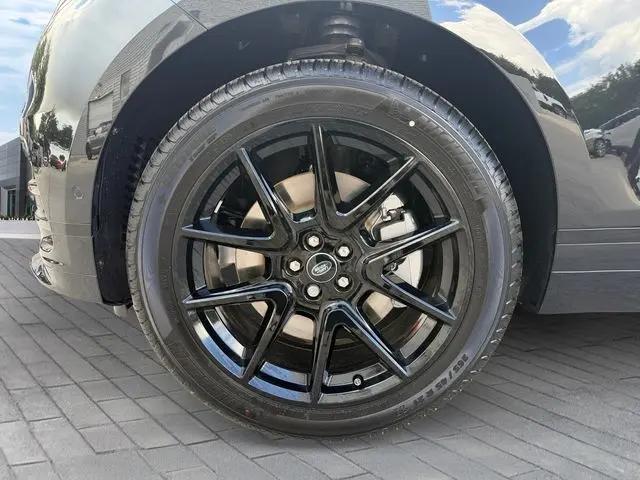 2026 Land Rover Range Rover Velar Belgravia Edition