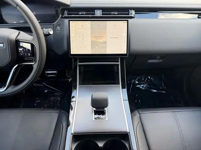2026 Land Rover Range Rover Velar Belgravia Edition