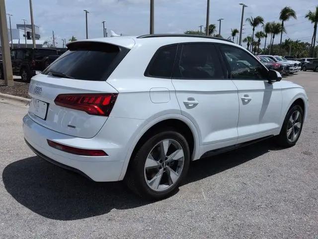 2020 Audi Q5 Titanium Premium 45 TFSI quattro S tronic