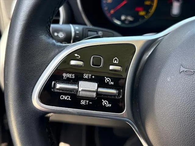 2022 Mercedes-Benz GLC SUV