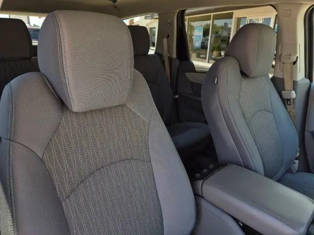 2017 Chevrolet Traverse 1LT