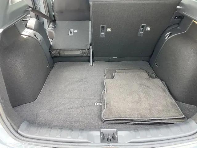 2024 Nissan Kicks SV Xtronic CVT