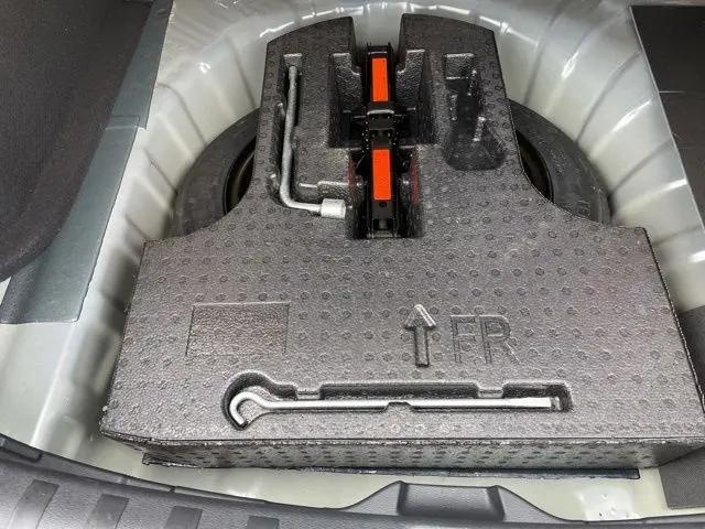 2024 Nissan Kicks SV Xtronic CVT