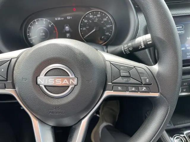 2024 Nissan Kicks SV Xtronic CVT