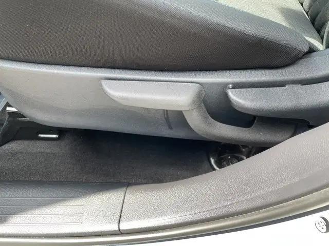 2024 Nissan Kicks SV Xtronic CVT