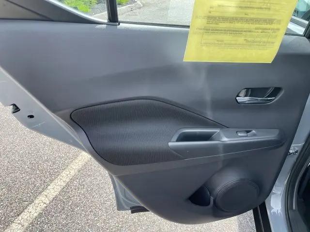 2024 Nissan Kicks SV Xtronic CVT