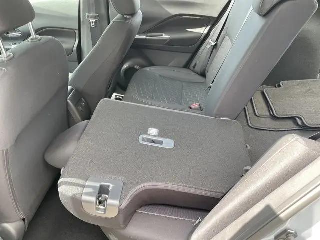 2024 Nissan Kicks SV Xtronic CVT