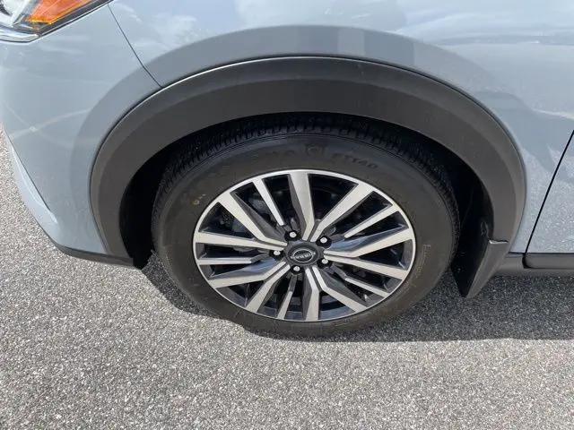 2024 Nissan Kicks SV Xtronic CVT