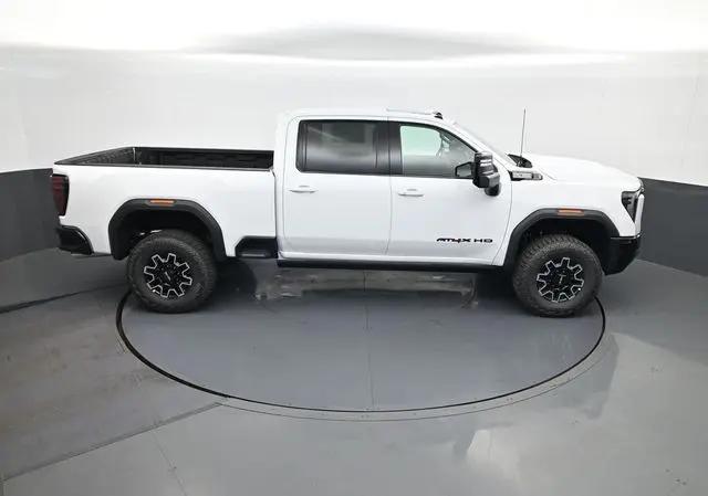 2026 GMC Sierra 2500HD Crew Cab, Standard Bed, AT4X, 4WD