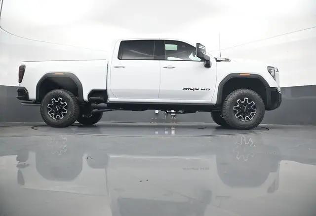 2026 GMC Sierra 2500HD Crew Cab, Standard Bed, AT4X, 4WD