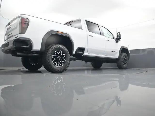 2026 GMC Sierra 2500HD Crew Cab, Standard Bed, AT4X, 4WD