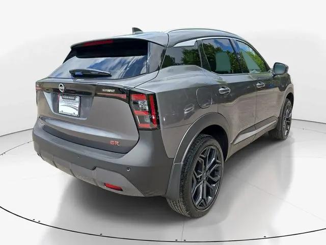 2025 Nissan Kicks SR FWD