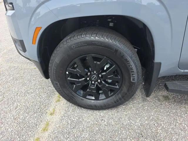 2026 Nissan Frontier Crew Cab SV 4x2