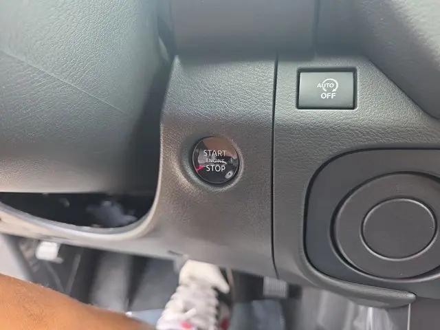 2026 Nissan Frontier Crew Cab SV 4x2