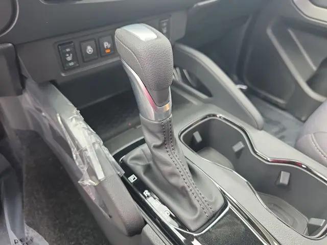 2026 Nissan Frontier Crew Cab SV 4x2