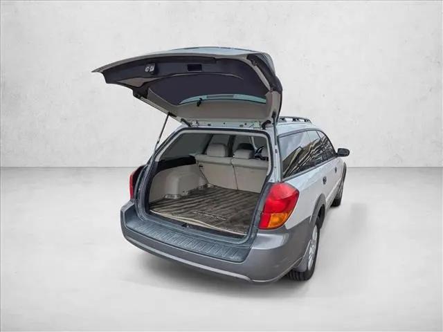 2005 Subaru Outback 2.5i