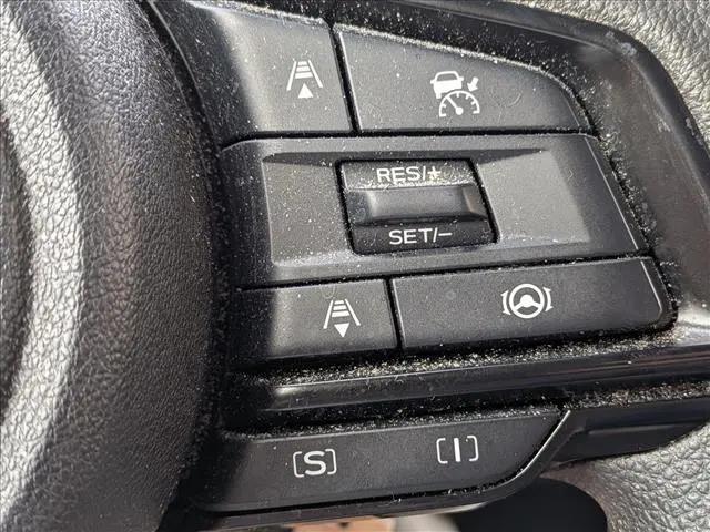 2025 Subaru Forester Base