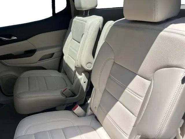 2020 GMC Acadia FWD Denali