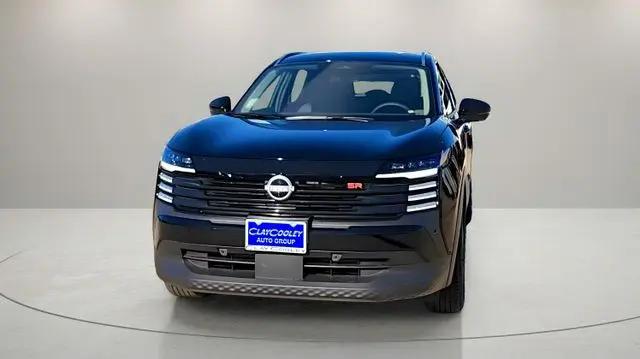 2025 Nissan Kicks SR FWD