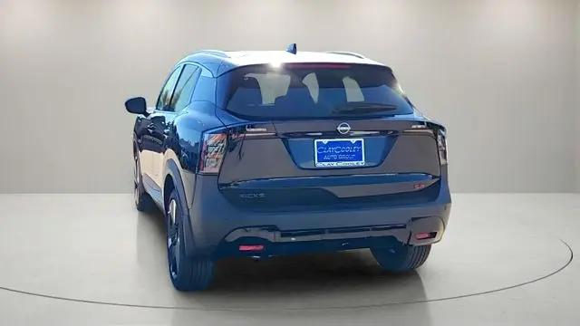 2025 Nissan Kicks SR FWD
