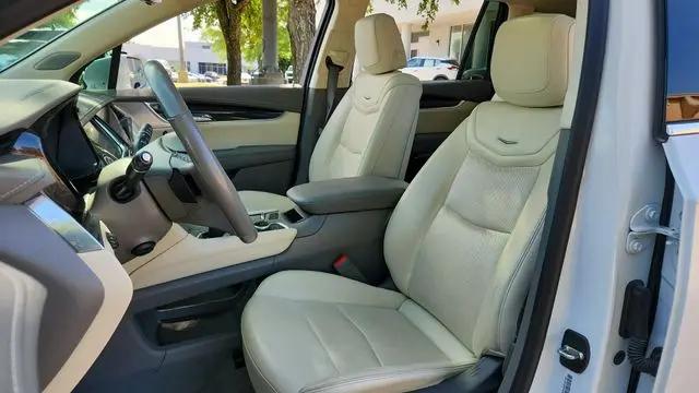 2020 Cadillac XT6 FWD Premium Luxury