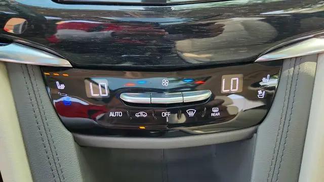 2020 Cadillac XT6 FWD Premium Luxury