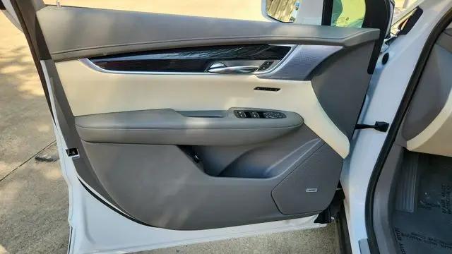 2020 Cadillac XT6 FWD Premium Luxury