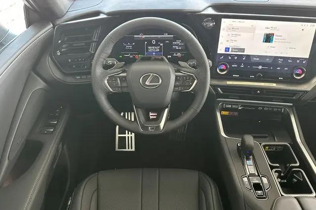 2026 Lexus TX 500h F SPORT Performance Premium