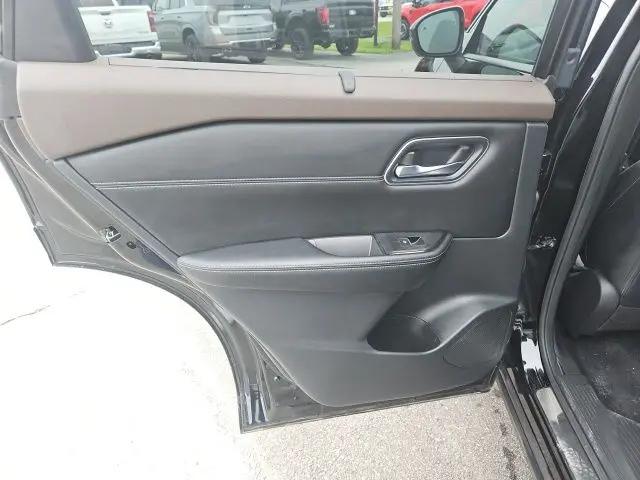 2023 Nissan Rogue Platinum Intelligent AWD