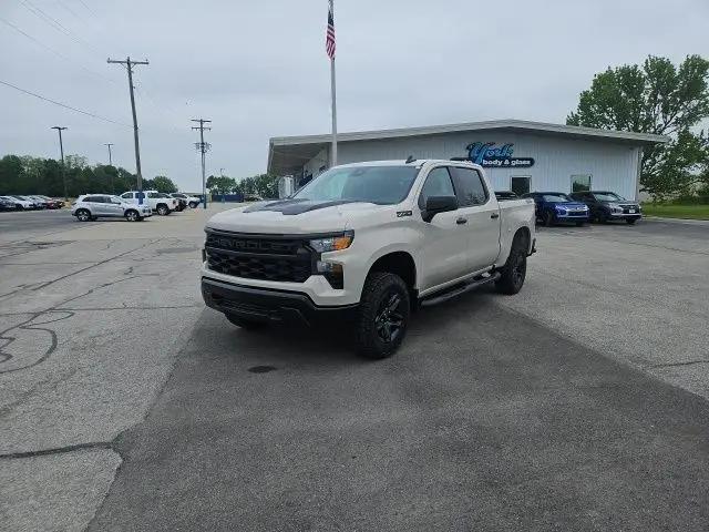 2026 Chevrolet Silverado 1500 4WD Crew Cab Short Bed Custom Trail Boss