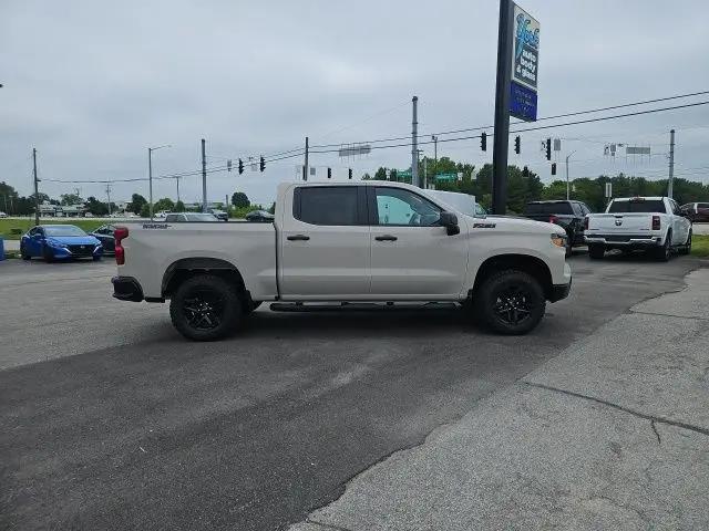 2026 Chevrolet Silverado 1500 4WD Crew Cab Short Bed Custom Trail Boss