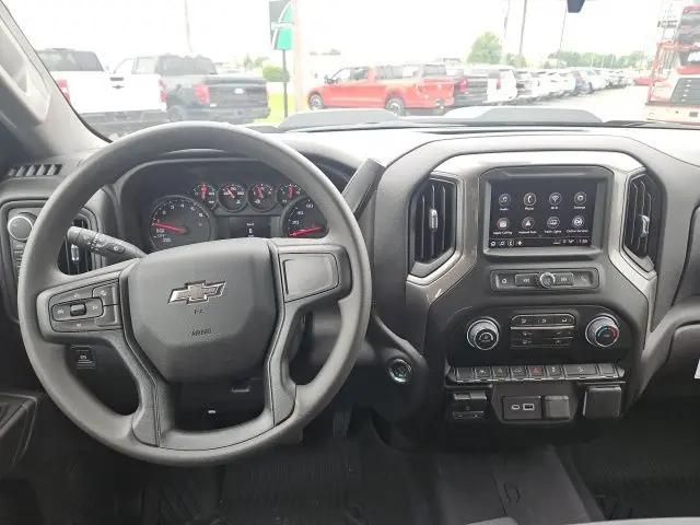 2026 Chevrolet Silverado 1500 4WD Crew Cab Short Bed Custom Trail Boss