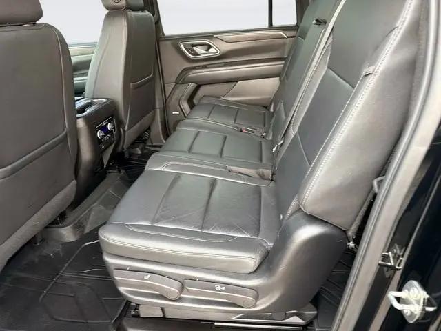 2022 Chevrolet Suburban 4WD Z71