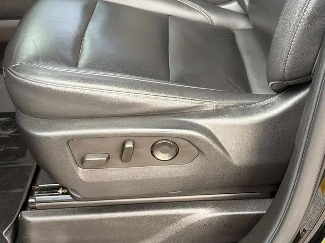 2022 Chevrolet Suburban 4WD Z71