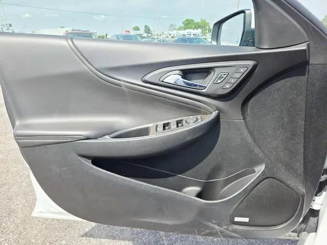 2024 Chevrolet Malibu FWD 2LT