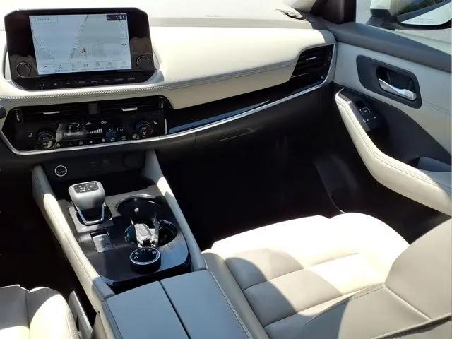 2023 Nissan Rogue SL Intelligent AWD
